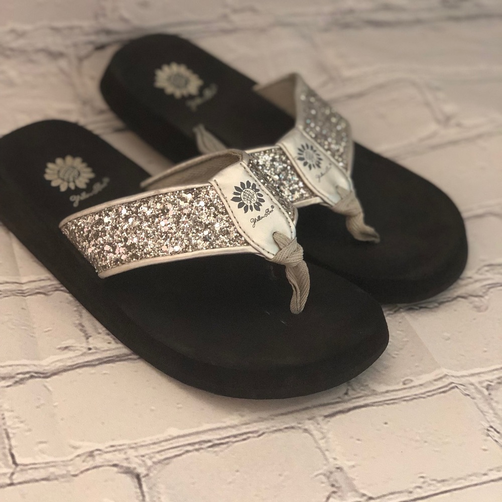 Flip flops